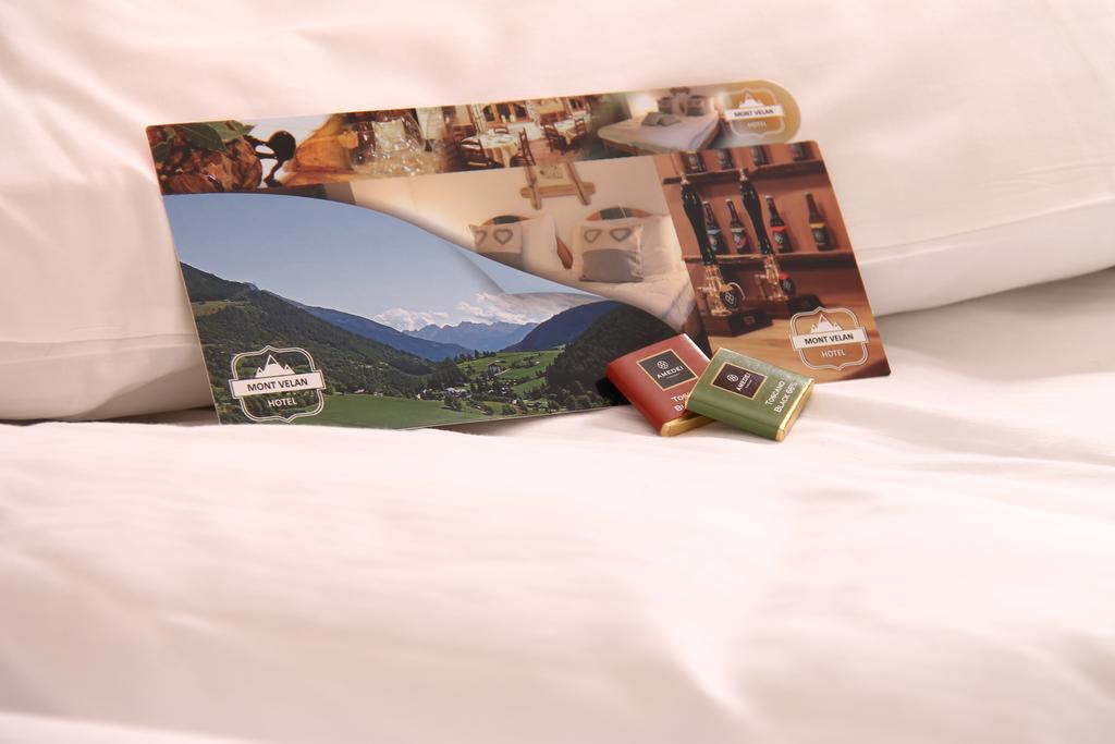 Mont Velan Chambres & Restaurant Saint-Oyen Εξωτερικό φωτογραφία