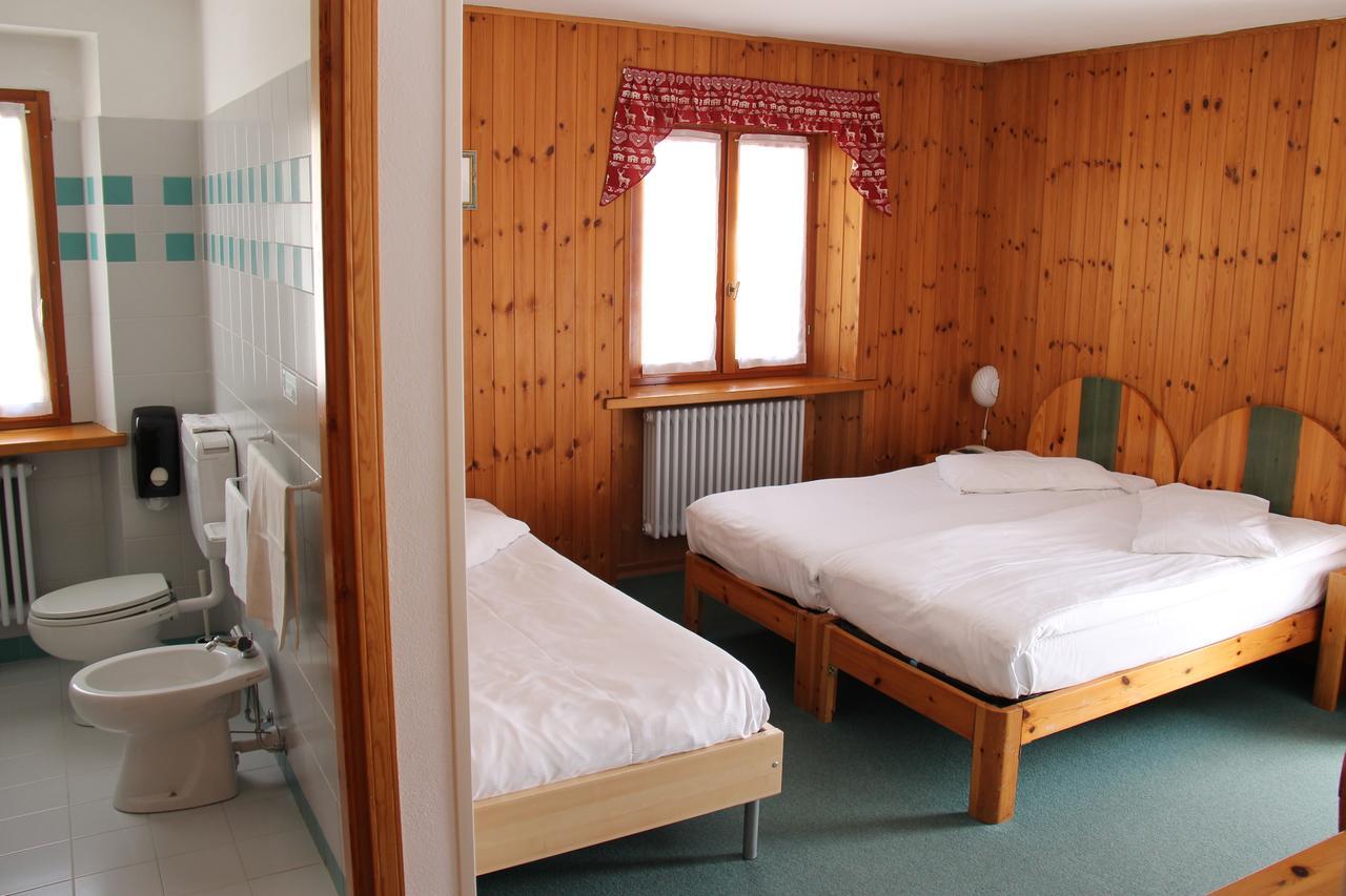 Mont Velan Chambres & Restaurant Saint-Oyen Εξωτερικό φωτογραφία
