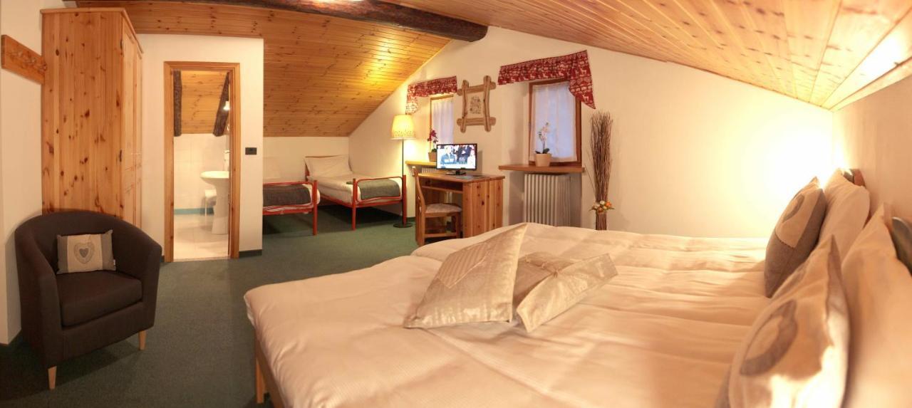 Mont Velan Chambres & Restaurant Saint-Oyen Εξωτερικό φωτογραφία